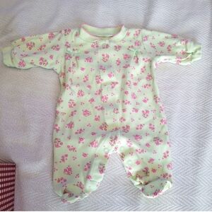 Preemie Green w/ Pink Floral Pajamas
